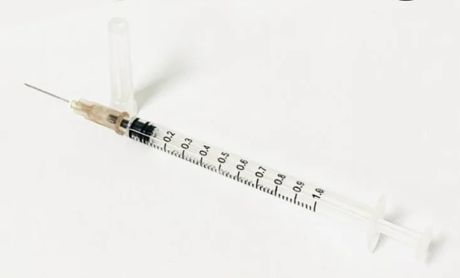 Siringhe 1ml ago 25g arancione 100pz
